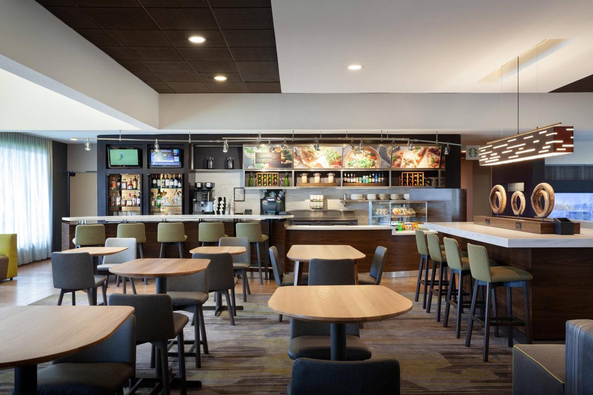 Courtyard Tampa Westshore/Airport Exterior foto